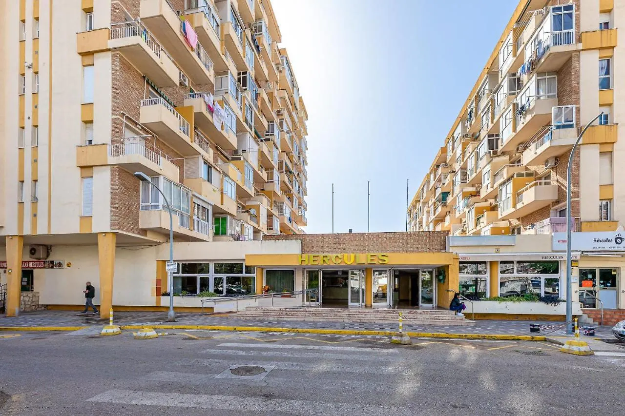 797 Holiday Rentals- Comodo Apartamento Para 4 En Hercules Benalmádena Spagna